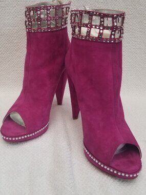 Hot pink new leather booties !